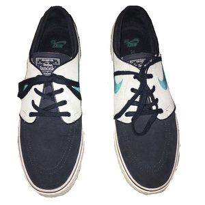 Stefan Janowski Nike SB Navy Blue and White Shoes